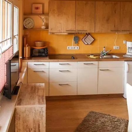 Beautiful In With Kitchen 펜션 Mönkebude